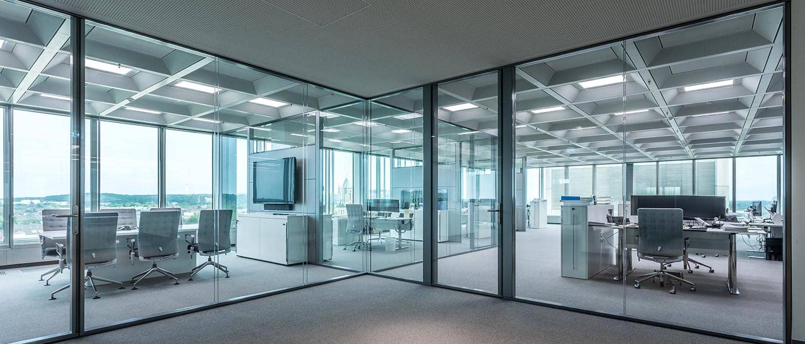 Glaswand moderne Büro Etage